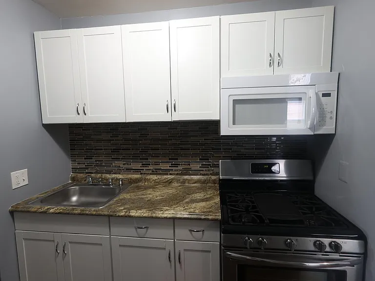 4645 Hillside Rd SE #3 — Photo 9