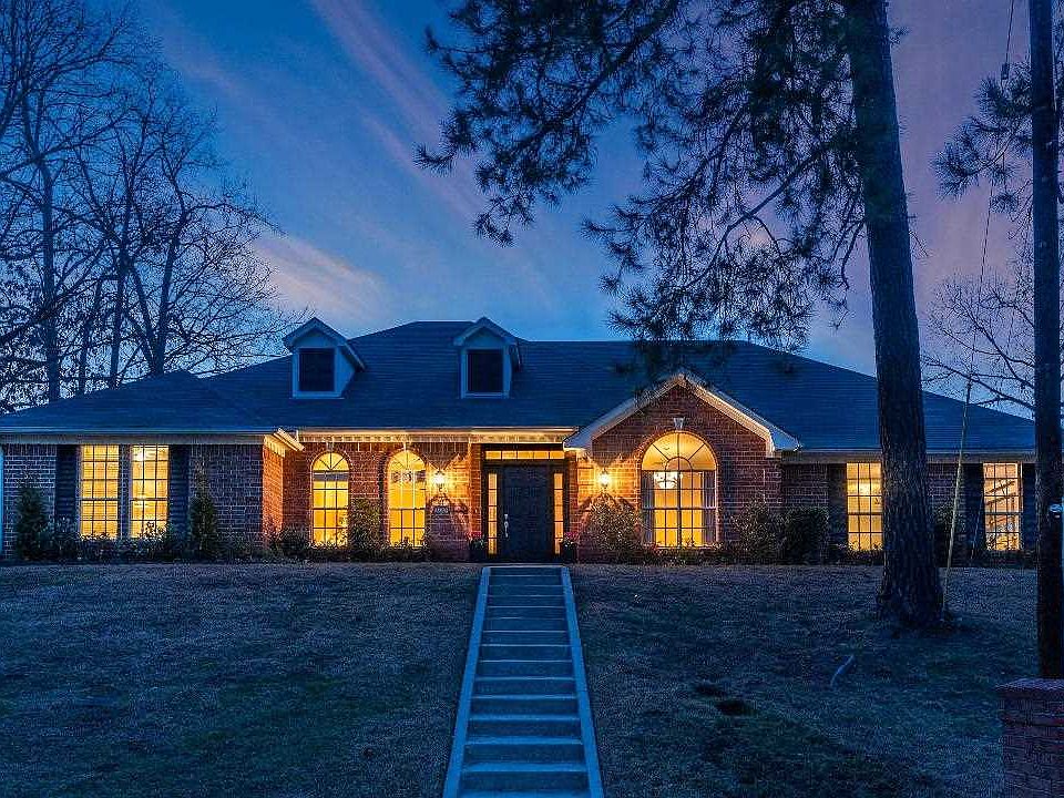 1st image of 3723 Ben Hogan Dr