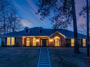 3723 Ben Hogan Dr, Longview, TX 75605