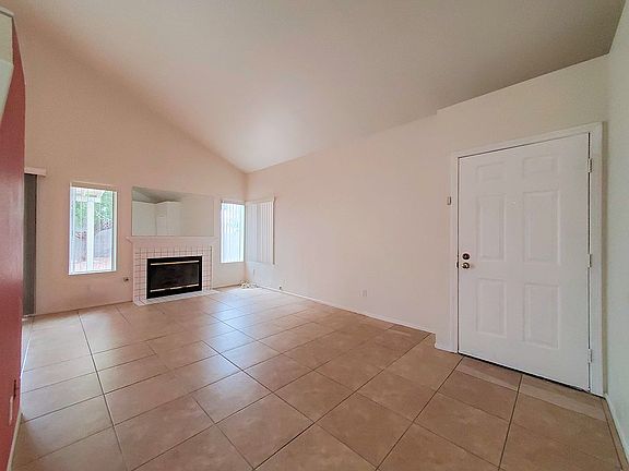 3rd image of 1850 Glistening Sands Dr
