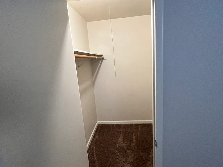 3017 N Vagedes Ave #B — Photo 17
