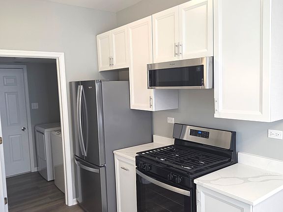 3rd image of 748 Big Timber Dr