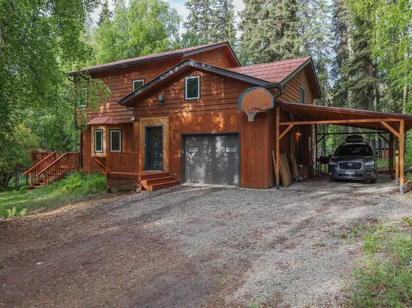 855 Chena Hills Dr, Fairbanks, AK 99709