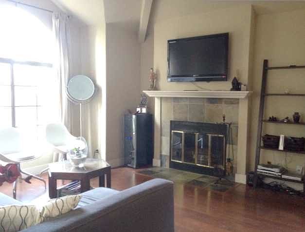 2nd image of 208 Copper Ridge Rd