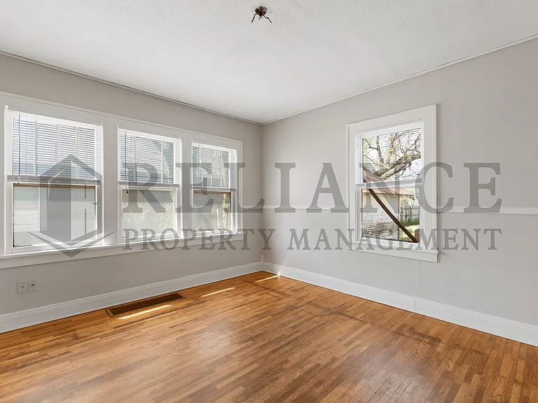 129 N Meridian Ave — Photo 10