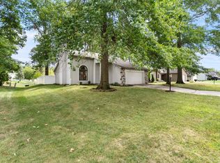 6430 Verandah Ln, Fort Wayne, IN