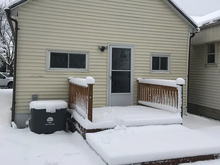 15 Euclid Ave — Photo 15