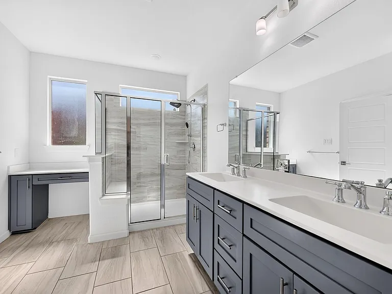 4000 Nightingale St — Photo 39