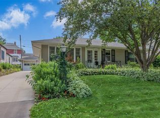 2641 Meadowbrook Dr SE, Cedar Rapids, IA 52403