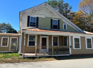 4 School St, Saxtons River, VT 05154