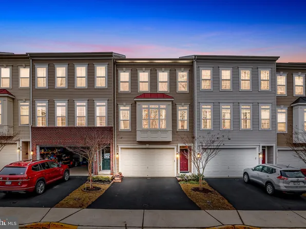 606 Savile Row Ter, Purcellville, VA 20132