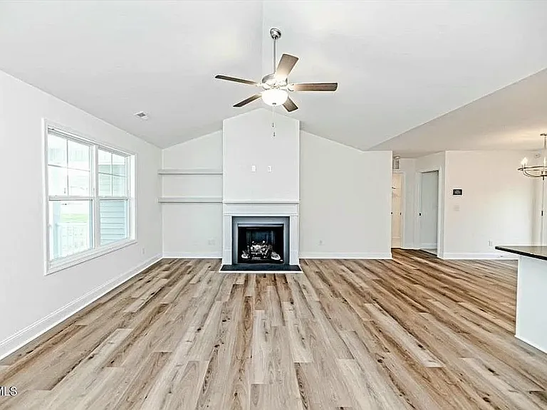 212 Placid Pond Dr — Photo 6