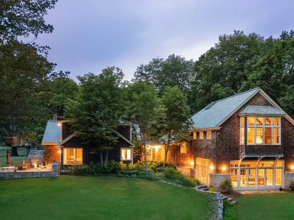 541 Ely Road, Thetford, VT 05045