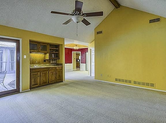 4th image of 2711 Belmeade Dr