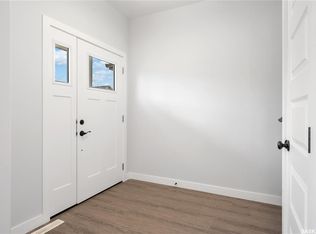 3160 Green Turtle Rd, Regina, SK S4V3N6