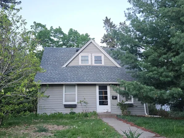709 7th Ave S, Hopkins, MN 55343