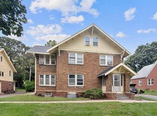 1240 32nd St, Des Moines, IA 50311