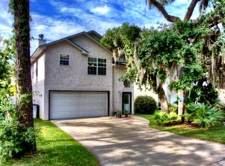 412 Maple St, Saint Simons Island, GA 31522