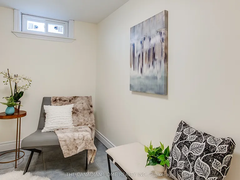 8 Clearview Hts — Photo 14