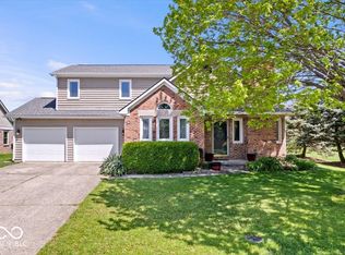 11424 Geist Valley Dr, Indianapolis, IN
