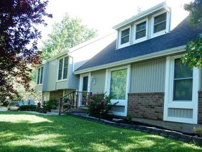 4100 NW Chapel Ln, Blue Springs, MO, 64015