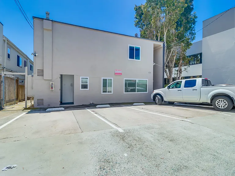1024 Turquoise St #A — Photo 30