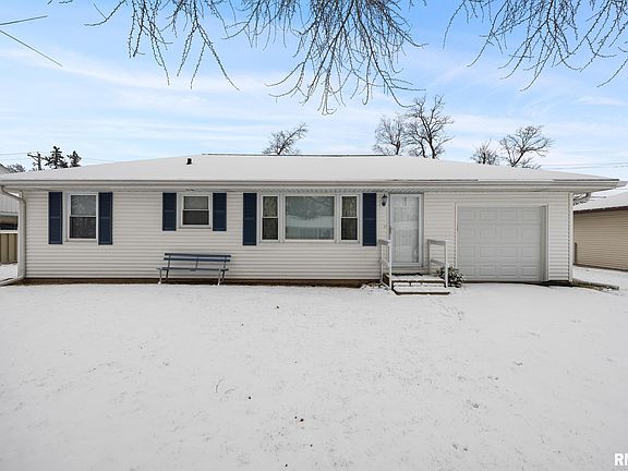 2nd image of 618 W Teton Dr