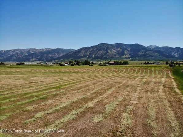 24 River Ranch Loop, Freedom, WY 83120