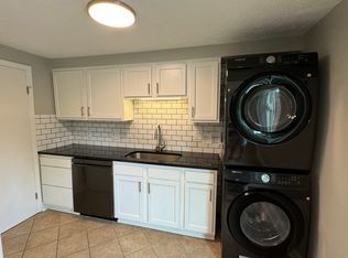 384-392 E 15th Ave, Columbus, OH 43201