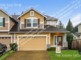 7302 51st St W, University Place, WA 98467
