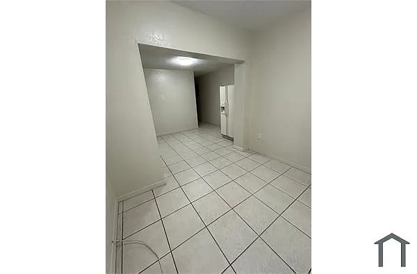 Building Photo - 7736 NW 2nd Ave #A
