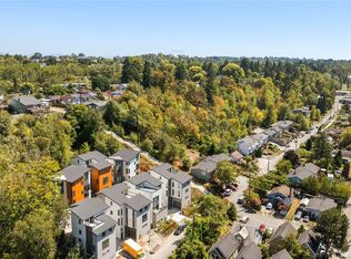 5252 23rd Ave SW, Seattle, WA 98106