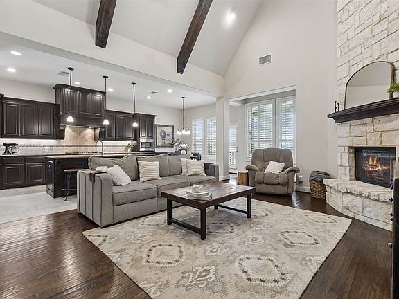 5th image of 770 Evening Sun Dr