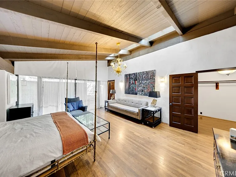 2300 Villa Heights Rd — Photo 32