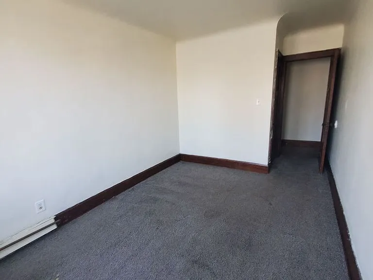 512-514 16th St. - 5 Unit (Ace Property) — Photo 6