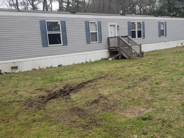 (undisclosed Address), Jarratt, VA 23867