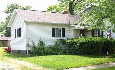 1st image of 307 Cherry Ave