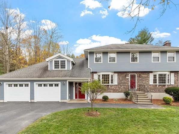 22 Selfridge Rd, Bedford, MA 01730
