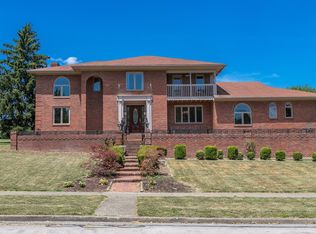 1153 Tanbark Rd, Lexington, KY 40515