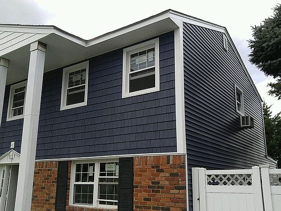 2nd image of 33 Hilary Dr