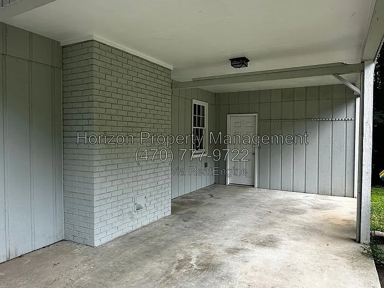 4014 White Oak Ct NW — Photo 20