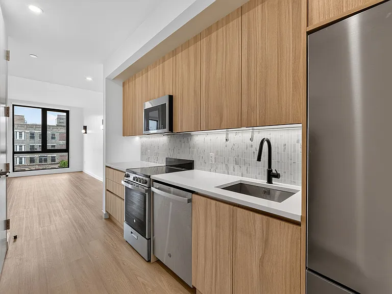 1010 Pacific St #512 — Photo 2