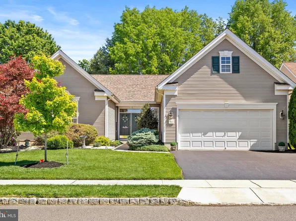 31 Barbary Ln, Columbus, NJ 08022
