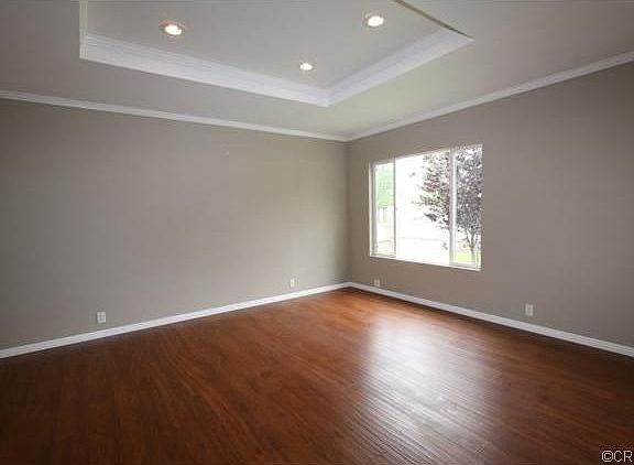 2nd image of 1014 N Vernon Ave
