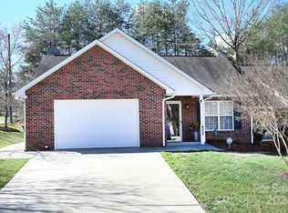 803 Whetstone Pl SW, Conover, NC 28613