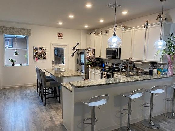5th image of 14921 Driftwater Dr