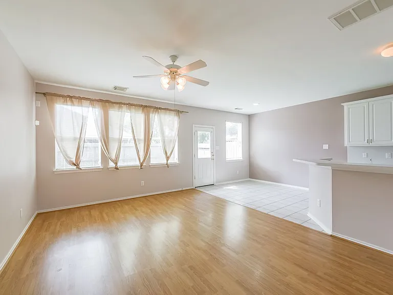 6326 Veranda Green Trl — Photo 6
