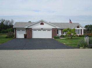 1614 Southfield Ln, Byron, IL 61010