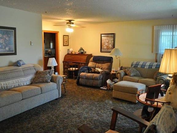 4th image of 103 Laharpe St