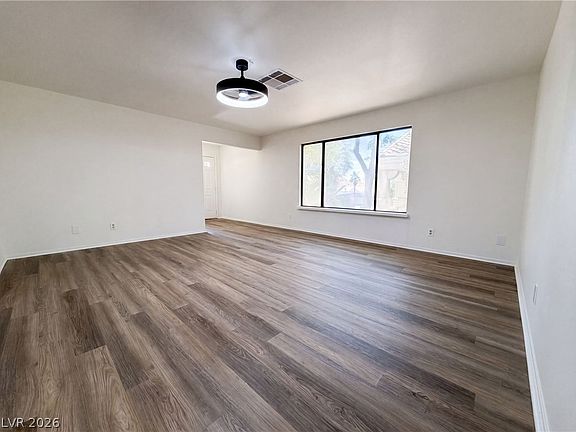 3rd image of 2801 Autumn Haze Ln